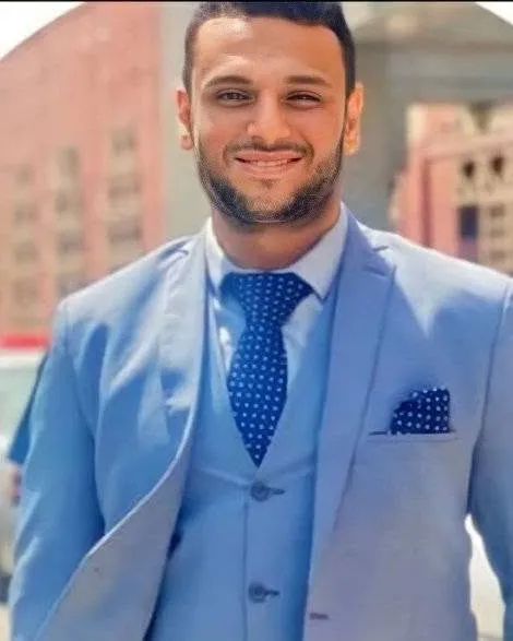 د. كريم الحسيني، أخصائي أمراض النساء والتوليد